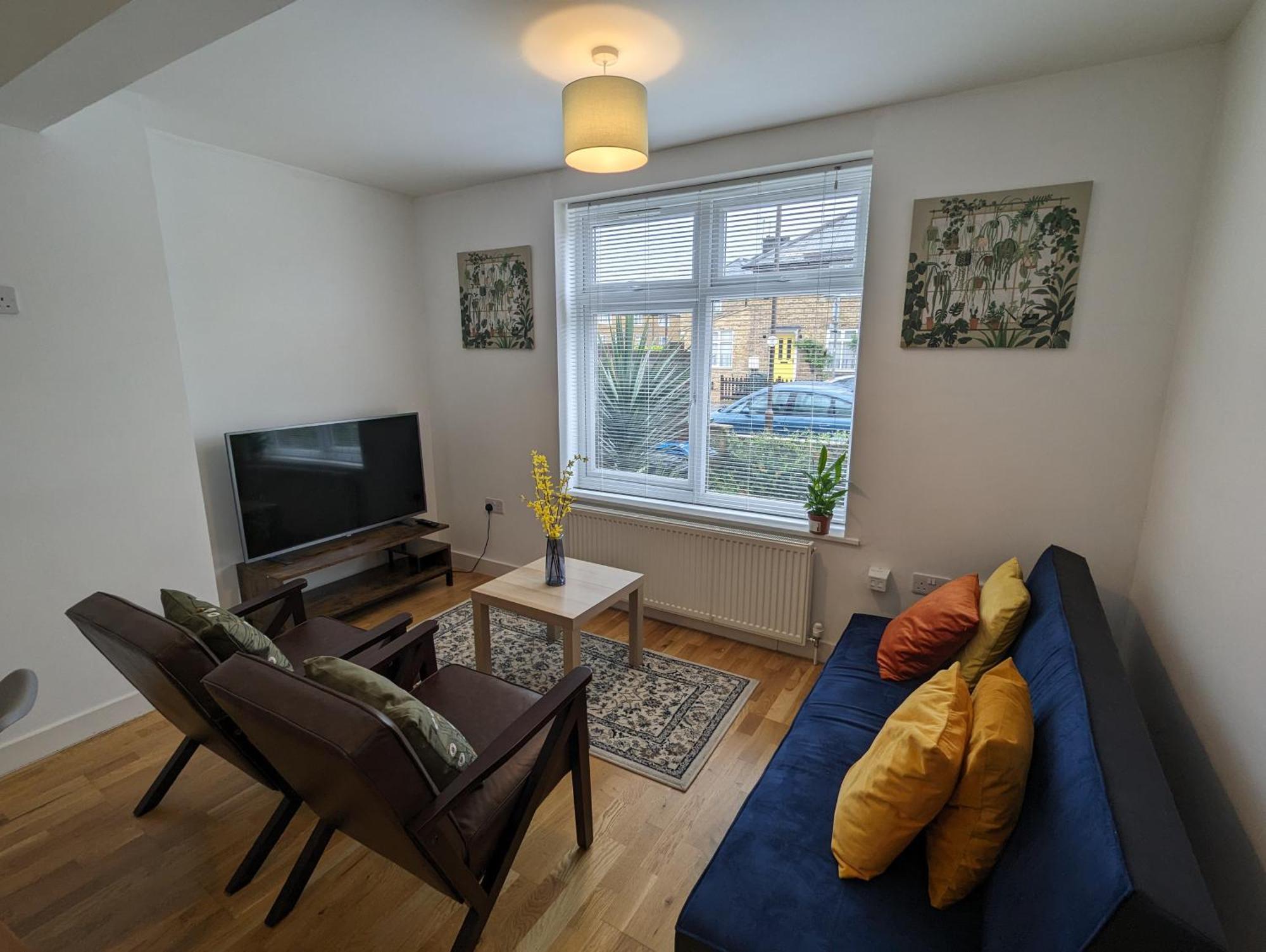 Fantastic 3-Bedroom House In London Morden  Εξωτερικό φωτογραφία